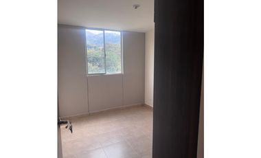 VENTA  APARTAMENTO MACAHDO COPACABANA
