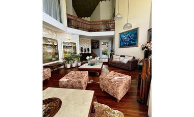 casa en arriendo Loma del Chocho Envigado por días meses