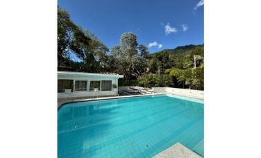 casa en arriendo Loma del Chocho Envigado por días meses