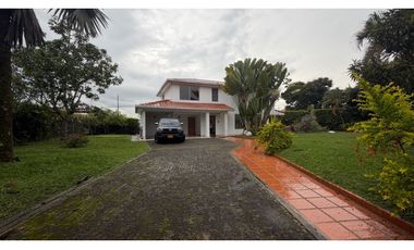 En venta casa campestre en Cerritos, Pereira