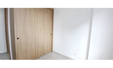 Se arrienda apartamento ubicado en el municipio de La Ceja Antioquia.