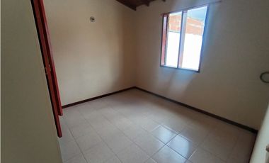 Arriendo casa en La Ceja