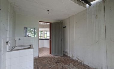 FINCA EN VENTA LOS TULIPANES CHUNAUTA MUNICIPIO DE FUSAGASUGA