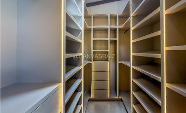 CASA EN UNIDAD CERRADA EN LLANOGRANDE