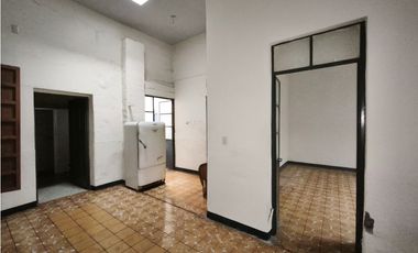 CASA INDEPENDENCIA ESQ COLON, 344.14 M2 CENTRO SAHUAYO MICHOACAN