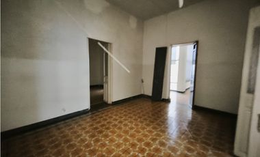 CASA INDEPENDENCIA ESQ COLON, 344.14 M2 CENTRO SAHUAYO MICHOACAN