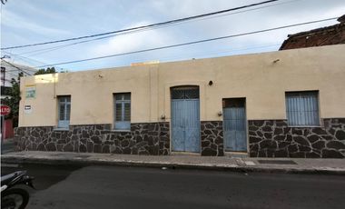 CASA INDEPENDENCIA ESQ COLON, 344.14 M2 CENTRO SAHUAYO MICHOACAN