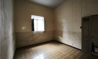 CASA INDEPENDENCIA ESQ COLON, 344.14 M2 CENTRO SAHUAYO MICHOACAN