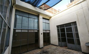 CASA INDEPENDENCIA ESQ COLON, 344.14 M2 CENTRO SAHUAYO MICHOACAN