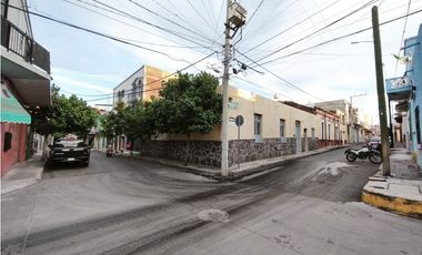 CASA INDEPENDENCIA ESQ COLON, 344.14 M2 CENTRO SAHUAYO MICHOACAN