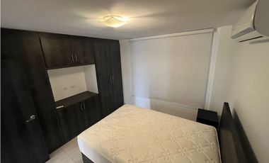 En venta hermosa casa 4 habitaciones urb. Altos de Manta Beach