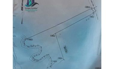 VENDO TERRENO DE 1HA 4206M2 COLINDANTE CON  QUEBRADA