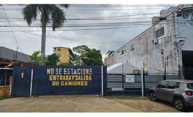 Se Vende Terreno en Parque Lefevre