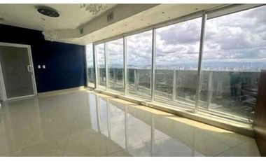 OFICINA EN CALLE 50 PH F&F TOWERS  156M2 CON DIVISIONES