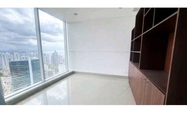 OFICINA EN CALLE 50 PH F&F TOWERS  156M2 CON DIVISIONES