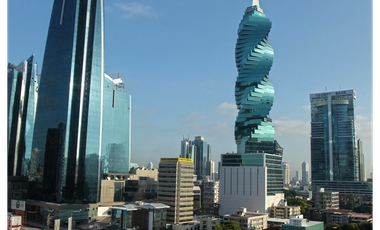 OFICINA EN CALLE 50 PH F&F TOWERS  156M2 CON DIVISIONES