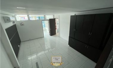 Alquiler o Venta local Comercial Via Domingo Diaz