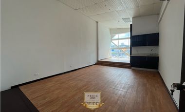 Alquiler o Venta local Comercial Via Domingo Diaz