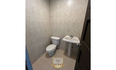 Alquiler o Venta local Comercial Via Domingo Diaz