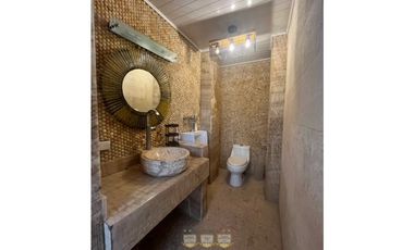 Venta casa en Brisas del Golf con Piscina