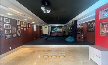 Venta casa en Brisas del Golf con Piscina