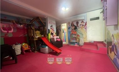 Venta casa en Brisas del Golf con Piscina