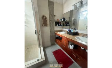 Venta casa en Brisas del Golf con Piscina