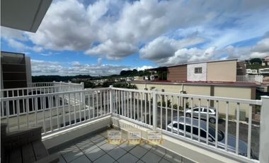 Venta casa en Brisas del Golf con Piscina