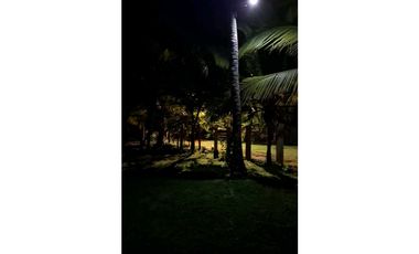 VENTA DE 2 CASA Y LOTE EN COLON PUNTA PORTETE