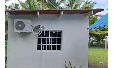 VENTA DE 2 CASA Y LOTE EN COLON PUNTA PORTETE