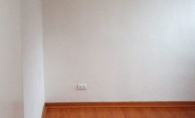 Casa en pequeño pasaje cerrado