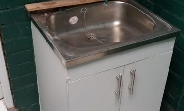 Casa en pequeño pasaje cerrado