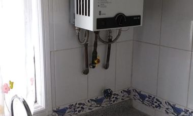 Casa en pequeño pasaje cerrado