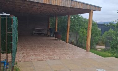 MB, VENDE HERMOSA CASA LAGO RAPEL 5D+1B+E