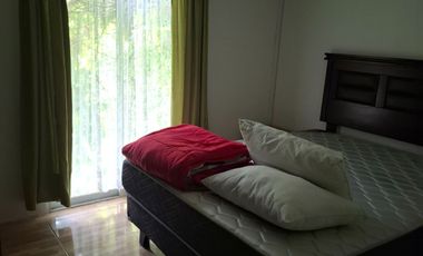 MB, VENDE HERMOSA CASA LAGO RAPEL 5D+1B+E
