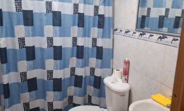 MB, VENDE HERMOSA CASA LAGO RAPEL 5D+1B+E