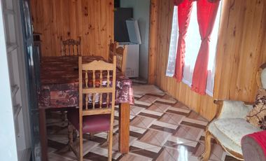 MB, VENDE HERMOSA CASA LAGO RAPEL 5D+1B+E