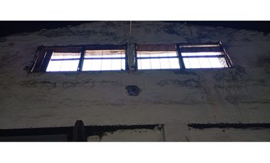 VENTA DE GALPON EN TIGRE!!!