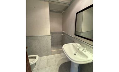 VENDE CASA EN B° LA CAPILLA, VISTALBA, LUJN DE CUYO, MENDOZA.