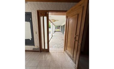 VENDE CASA EN B° LA CAPILLA, VISTALBA, LUJN DE CUYO, MENDOZA.