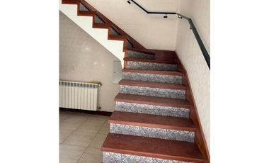 VENDE CASA EN B° LA CAPILLA, VISTALBA, LUJN DE CUYO, MENDOZA.