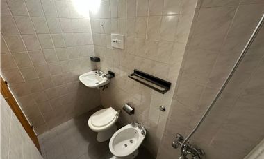 ALQ -  MONOAMBIENTE EN PLENO CENTRO - Bº CENTRO