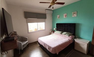 VENTA-CASA+LOCAL COMERCIAL EN AV. ALFONCINA STORNI-Bº PARQUE LICEO