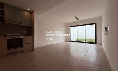 Primera Junta y 20 de Septiembre PH 2 amb. PB A ESTRENAR