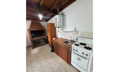 Ph de 2 ambientes con dependencia - Laprida 3345