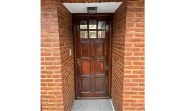 Ph de 2 ambientes con dependencia - Laprida 3345