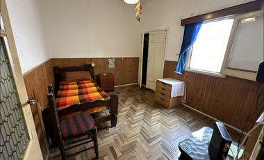 Casa estilo colonial apta p/ múltiples destinos (R2)