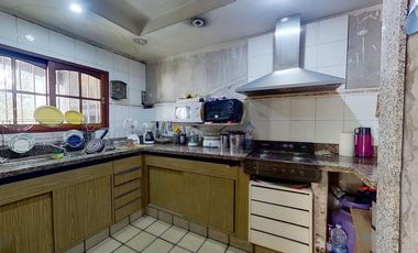 VENTA CASA 5 AMB VILLA LURO A REC APTA CREDITO