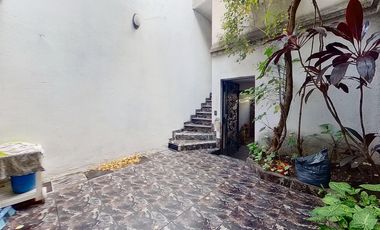 VENTA CASA 5 AMB VILLA LURO A REC APTA CREDITO