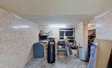 VENTA CASA 5 AMB VILLA LURO A REC APTA CREDITO